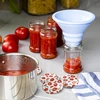 Doppen fi 82/6 tomaten - 10 stuks - 4 ['witte dop', ' kleurrijk tomatenpatroon', ' pasteurisatie', ' procescontrole', ' opslag', ' maat fi Tomaten 82', ' voorraadkastdecoratie', ' doppen voor pasteurisatie', ' groentedoppen', ' tomatendoppen']