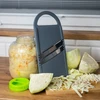 Kool- en groentesnijder - 2 ['handmatige snijmachine', ' handmatige groentesnijder', ' handmatige kool snijder', ' kool snijden', ' groentesnijder', ' groenterasp', ' keukenschaaf', ' koolrasp', ' kool snijmachine', ' uien snijder', ' voor het snijden van kool', ' gastronomische snijder', ' groentemandoline', ' koolmandoline.']