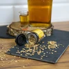 Natuurlijke eiken vlokken (ongebrand), 20g - 11 ['eiken chips', ' eiken vlokken', ' natuurlijke eiken vlokken', ' ongebrande eiken vlokken', ' eiken vlokken voor whisky', ' vlokken voor wijn', ' eiken vlokken voor wijn', ' wijn verouderen', ' wijn aromatiseren', ' voor alcohol', ' toevoegingen voor alcohol', ' smaaktoevoegingen']