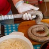 Natuurlijke varkensdarmen 28/30, 15m - 8 ['voor zelfgemaakte worst', ' darmen voor witte worst', ' doe-het-zelf', ' zelfgemaakte worst', ' voor gerookte worst', ' voor gekookte worst', ' varkensdarmen', ' darmen voor grote hoeveelheden vulling', ' darmen voor vleeswaren', ' slagersdarmen']