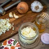 Pot TO 235 ml met gekleurde deksel fi82 - 6 stuks - 15 ['glazen pot', ' decoratieve deksels', ' voor conserven', ' voor conserven', ' voor jam', ' set potten']