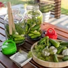 Pot TO 4 L met plastic deksel + tang fi 100 - 10 ['pot', ' glazen pot', ' glazen pot', ' pot met deksel', ' pot voor het inmaken van augurken', ' pot voor augurken', ' pot voor likeuren', ' pot voor likeuren', ' pot met tang', ' tang voor augurken', ' keukentang']