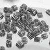 Roestvrije prismatische veertjes - 1 L - 5 ['roestvrij kolomvulling', ' destillatie', ' distilleerapparaat', ' prismatische veertjes van zuurbestendig staal', ' prismatische veertjes van roestvrij staal', ' veertjes voor destillatie', ' prismatische veertjes KO', ' prismatische veertjes Browin']