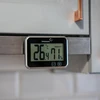 Weerstation – elektronisch, draadloos, zwart - 10 ['weerstations', ' thuis weerstation', ' temperatuur', ' omgevingstemperatuur', ' temperatuurcontrole', ' elektronische thermometer', ' binnenthermometer', ' vochtigheidsmeter', ' thermometer met hygrometer', ' thermometer met vochtigheidsmeter', ' luchtvochtigheidsmeter', ' weerstation']