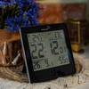 Weerstation RCC, DCF – elektronisch, draadloos, verlichte sensor, zwart - 9 ['weerstations', ' thuis weerstation', ' temperatuur', ' omgevingstemperatuur', ' temperatuurcontrole', ' elektronische thermometer', ' thermometer met sensor', ' binnenthermometer', ' buitenthermometer', ' thermometer buiten', ' hygrometer', ' weerstation']
