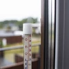 Witte buitenthermometer (-60°C tot +50°C) 23cm - 3 ['buitenthermometer', ' welke temperatuur']