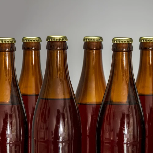 Bierfles 0,5 L - krimpverpakking 8 stuks - 5 ['bierflessen', ' bierflessen', ' voor koolzuurhoudende dranken', ' krimpverpakking flessen', ' voor cider', ' voor cider', ' glazen flessen', ' brouwflessen', ' fles 500 ml']