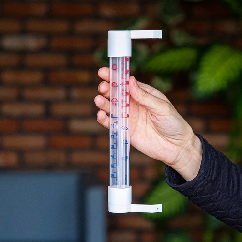 Buitenthermometer met transparante schaal (-70°C tot +50°C) 23cm mix - 4 ['buitenthermometer', ' welke temperatuur', ' plakthermometer', ' schroefthermometer', ' duidelijke schaal']