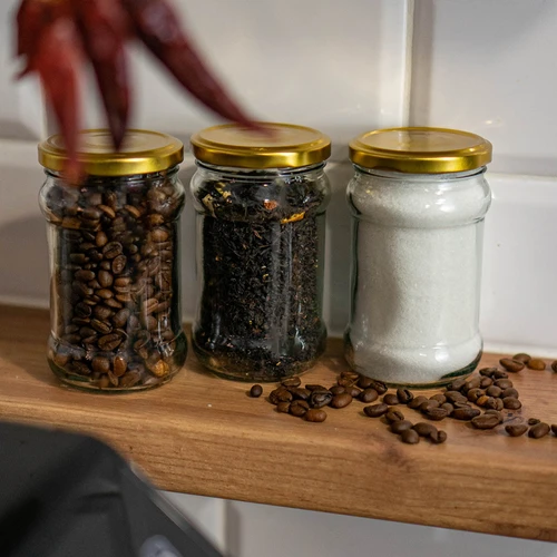 Dop fi 66 goud - 10 stuks - 7 ['doppen', ' schroefdoppen', ' gouden dop', ' potdeksel', ' potdeksels', ' schroefdoppen voor potten', ' deksel voor pot', ' doppen', ' dop', ' deksel', ' schroefdoppen', ' deksel voor pot', ' schroefdoppen voor potten', ' potdeksel', ' ongewone schroefdoppen voor potten', ' schroefdoppen voor potten met klik', ' schroefdoppen', ' schroefdoppen voor potten fi 82', ' schroefdoppen voor potten fi 66', ' fi66', ' schroefdoppen voor potten met 4 haken', ' twist-off schroefdoppen', ' TO schroefdoppen']