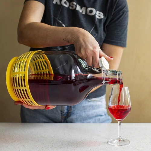 Enovini® OK RED - wijngist die de zuurgraad verlaagt 7 g - 10 ['gist voor donkere druiven', ' gist voor kersen', ' wijn van kersen', ' wijn van druiven', ' gist die de zuurgraad verlaagt', ' gist voor rode wijnen', ' gedroogde gist', ' huisgemaakte wijn', ' gist die de zuurgraad vermindert', ' Enovini-gist', ' Browin wijngist']