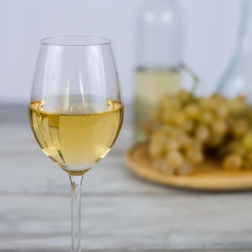Enovini® OK WHITE - wijngist die de zuurgraad verlaagt 7 g - 8 ['gist voor appels', ' gist voor witte druiven', ' wijn van appels', ' wijn van druiven', ' gist die de zuurgraad verlaagt', ' gist voor witte wijnen', ' gedroogde gist', ' huisgemaakte wijn', ' gist die de zuurgraad vermindert']
