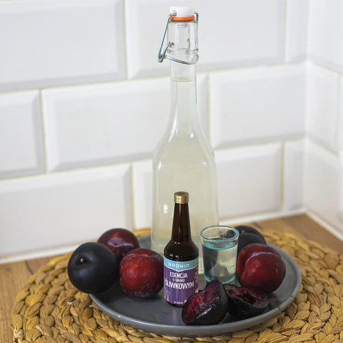 Essence met pruimensmaak voor 4 L, 40 ml - 8 ['pruimenextract', ' pruimenessence', ' smaakessence pruimenlikeur', ' pruimenextract voor wodka', ' fruitextracten voor alcohol', ' efficiënte essence voor alcohol', ' pruimenbrandewijnextract', ' pruimenbrandewijnessence', ' extract voor zelfgestookte drank', ' fruitessences voor zelfgestookte drank']