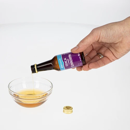 Essence met pruimensmaak voor 4 L, 40 ml - 6 ['pruimenextract', ' pruimenessence', ' smaakessence pruimenlikeur', ' pruimenextract voor wodka', ' fruitextracten voor alcohol', ' efficiënte essence voor alcohol', ' pruimenbrandewijnextract', ' pruimenbrandewijnessence', ' extract voor zelfgestookte drank', ' fruitessences voor zelfgestookte drank']