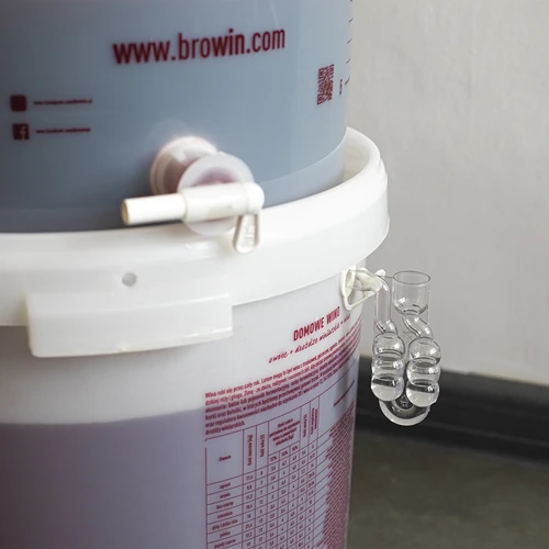 Fermentatiecontainer 30 L met deksel en kraan - 9 ['fermentatiecontainer', ' voor wijn', ' voor bier', ' voor beslag', ' fermentatie-emmer', ' emmer met schaalverdeling', ' emmer met schaal', ' emmer met kraan']