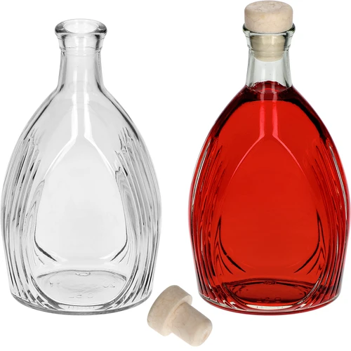 Fles "Banket" 500 ml, met kurk - 4 ['fles', ' flessen', ' fles voor likeuren', ' fles voor zelfgestookte drank', ' fles voor alcohol', ' glazen fles met kurk', ' fles 500 ml met kurk', ' flessen voor kurk', ' set voor bruiloft', ' fles voor banket']