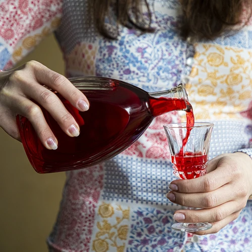Fles "Banket" 500 ml, met kurk - 8 ['fles', ' flessen', ' fles voor likeuren', ' fles voor zelfgestookte drank', ' fles voor alcohol', ' glazen fles met kurk', ' fles 500 ml met kurk', ' flessen voor kurk', ' set voor bruiloft', ' fles voor banket']