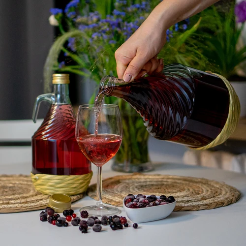 Fles Dama 2L in omhulsel, met dop - 5 ['wijnballon', ' wijnballon', ' wijnfles', ' wijnfles', ' wijnfles', ' wijnkan', ' wijnfles', ' wijnfles', ' wijnfles', ' wijnballon 50l', ' wijnballon 50l castorama', ' wijnballon 50l', ' wijnballon 50l castorama', ' wijnballon', ' wijnballon castorama', ' fles in wilg', ' fles in wilgenmand']