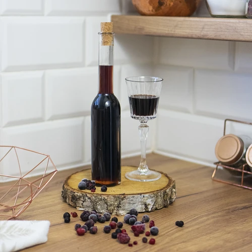 Fles voor likeur 200 ml 6 stuks + 6 kurken 23/18 - 10 ['fles voor alcohol', ' decoratieve flessen voor alcohol', ' glazen fles voor alcohol', ' flessen voor zelfgestookte drank voor bruiloft', ' fles voor likeur', ' fles voor wijn', ' flessen voor wijn', ' likeur']
