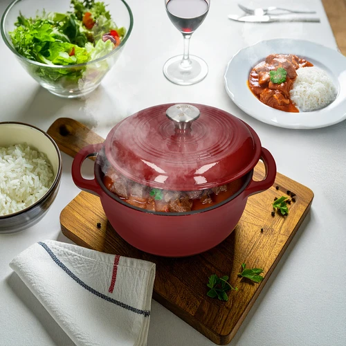 Geëmailleerde gietijzeren pot - bordeaux, 4 L - 7 ['gietijzeren potten', ' geëmailleerde gietijzeren potten', ' gietijzeren kookgerei', ' voordelen van gietijzeren kookgerei', ' geëmailleerd gietijzer', ' koken in een gietijzeren pot', ' gietijzeren pot met email', ' pot in ecru kleur', ' pot in bordeaux kleur', ' pot in salie kleur', ' waarom koken in gietijzeren potten', ' als cadeau', ' welke gietijzeren potten te kiezen']