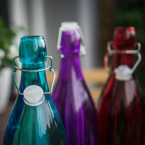 Glazen fles 1 L met luchtdichte sluiting - in verschillende kleuren - 6 ['roze fles', ' Barbie fles', ' Hulk fles', ' Frozen fles', ' waterfles', ' limonadefles', ' fles voor het besproeien van bloemen', ' decoratieve fles', ' fles met luchtdichte sluiting']