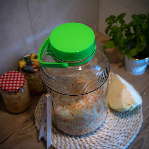 Glazen pot 8 L, met tang - 7 ['glazen potten', ' glazen pot', ' pot voor augurken', ' potten voor augurken', ' pot voor likeuren', ' containers voor likeuren', ' potten met deksel', ' grote potten met deksel', ' pot voor likeuren', ' pot voor alcohol', ' pot voor fermentatie', ' potten 8 L', ' pot met handvat', ' decoratieve pot', ' decoratieve pot', ' pot met afdichting']