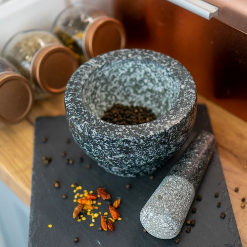 Granieten keuken vijzel met stamper - 12 ['granit vijzel', ' vijzel met stamper', ' stenen vijzel', ' vijzel van steen', ' keuken vijzel', ' vijzel voor kruiden']