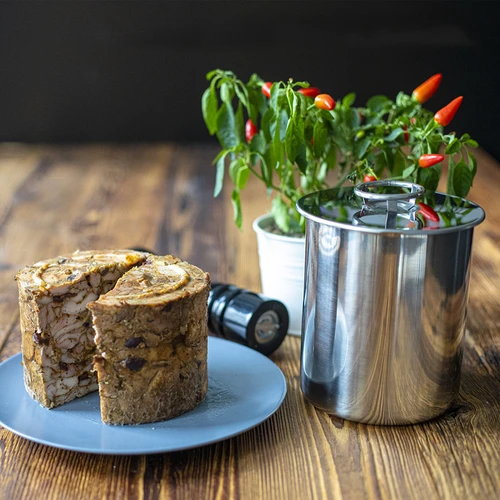 Hamkoker - Familiediner 3 kg - 17 ['recepten met hamkoker', ' van de hamkoker', ' met de hamkoker', ' gerechten van de hamkoker', ' hoe werkt een hamkoker', ' ham uit de hamkoker', ' vleeswaren uit de hamkoker', ' hamkoker voor vegetariërs', ' uit de hamkoker voor kinderen', ' gezond vlees', ' gezonde vleeswaren', ' zonder conserveermiddelen', ' grote hamkoker', ' hamkoker 3 kg', ' hamkoker 1', '5 kg', '']