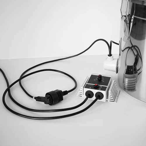Hawkstill Aabratek 1.0 Elektrische Distilleerder, 30 L - 12 ['Browin distilleerder', ' modulaire distilleerders', ' distilleerder voor 30 L', ' modulaire distilleerder', ' Aabratek distilleerder', ' innovatieve aabratek', ' kop met uitneembare spiraal', ' Aabratek met uitneembare spiraal', ' zuivere distillaat', ' distilleerset', ' bolle deksel', ' convex type deksel', ' distilleercontainer met deksel', ' beste distilleerset', ' uitbreidbare distilleerset', ' distillatie op verschillende warmtebronnen', ' innovatieve distilleerder', ' aanbevolen distilleerder']