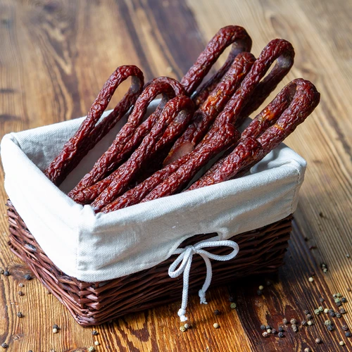Huisgemaakte kruidenmix voor kabanosy, 30 g - 6 ['huisgemaakte kabanosy', ' kabanosy recept', ' kabanosy kruiden', ' natuurlijke kruiden', ' kruiden zonder conserveermiddelen', ' huisgemaakte worsten', ' kabanosy snacks', ' black weekend']