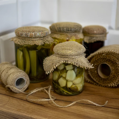 Jute band 10 cm/5 m - 8 ['jute band', ' jute band', ' band voor tomaten', ' band voor komkommers', ' natuurlijke band', ' ecoband', ' band voor binden', ' band voor handwerk', ' jute lint']