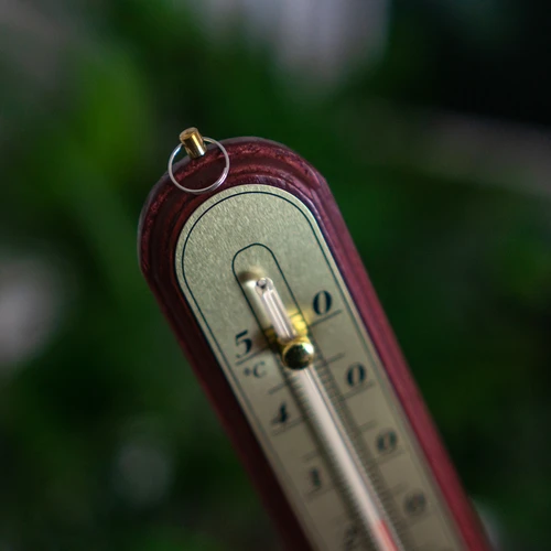 Kamertemperatuurmeter met gouden schaal (-10°C tot +50°C) 22cm, mix - 4 ['binnen thermometer', ' kamertemperatuurmeter', ' thermometer voor binnen', ' huisthermometer', ' thermometer', ' houten kamertemperatuurmeter', ' thermometer met duidelijke schaal', ' thermometer met zilveren schaal', ' thermometer met gouden schaal', ' thermometer om op te hangen', ' traditionele thermometer']