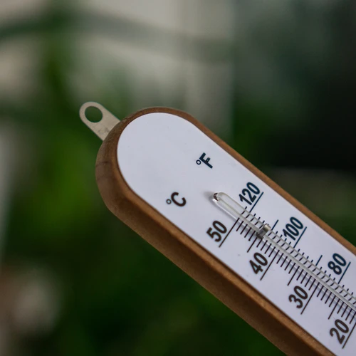 Kamertemperatuurmeter met witte schaal (-30°C tot +50°C) 20cm - 5 ['binnen thermometer', ' kamertemperatuurmeter', ' thermometer voor binnen', ' huiskamertemperatuurmeter', ' thermometer', ' houten kamertemperatuurmeter', ' thermometer met duidelijke schaal', ' thermometer met dubbele schaal']