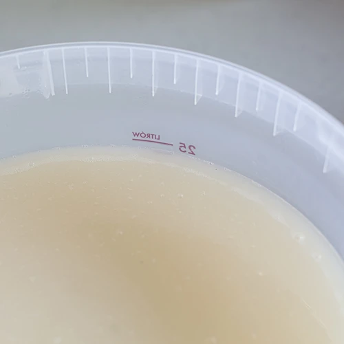 Klar Turbo Spirit 25 L - 65 g - 4 ['klaringsmiddel', ' voor het klaren van beslag', ' voor het klaren van distillaten', ' chitosan', ' voor het verwijderen van troebelheid', ' klarowin', ' kielsol', ' klar', ' turbo klar', ' mega klar', '']