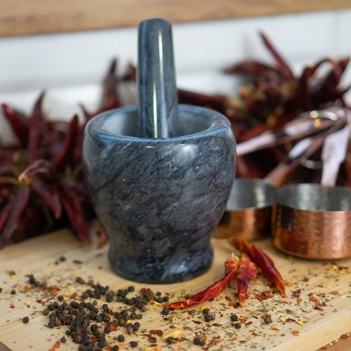 Marmeren keuken vijzel, zwart, ø 10,5 cm - 11 ['vijzel', ' vijzel met stamper', ' marmeren vijzel', ' stenen vijzel', ' vijzel van steen', ' keuken vijzel', ' vijzel voor kruiden', ' vijzel van marmer', ' decoratieve vijzel', ' keuken vijzel', ' vijzel voor kruiden', ' vijzel voor specerijen', ' elegante vijzel', ' mooie vijzel']