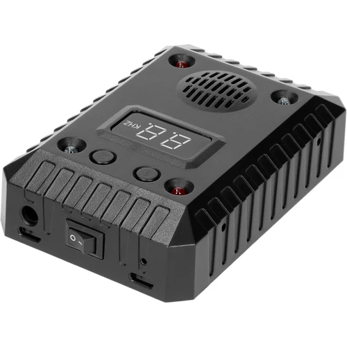 Marter- en knaagdierafschrikmiddel voor auto's en ruimtes (ultrasoon +LED) - 7 ['afschrikmiddel', ' auto-afschrikmiddel', " knaagdierafschrikmiddel voor auto's", ' auto marterafschrikmiddel', ' ultrasoon afschrikmiddel', ' ultrasoon knaagdierafschrikmiddel voor voertuigen', ' knaagdierafschrikmiddel', ' marterafschrikmiddel', ' muizenafschrikmiddel', ' auto knaagdierafschrikmiddel', ' ongedierteafschrikmiddel', ' ultrasoon ongedierteafschrikmiddel', ' veilige auto', ' tegen muizen', ' effectieve afschrikking van marters en knaagdieren', ' USB-afschrikmiddel', ' batterij-afschrikmiddel', ' knaagdierafschrikmiddel voor ruimtes', ' knaagdierafschrikmiddel voor gebouwen']