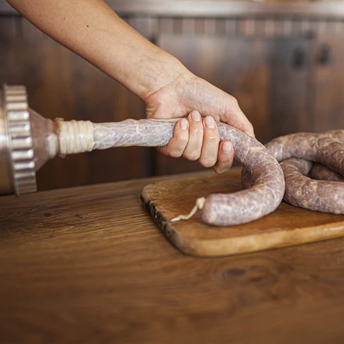 Natuurlijke varkensdarmen kal. 28/30 mm, 20 m - 7 ['natuurlijke darmen', ' varkensdarmen', ' beste darmen voor worsten', ' voor jeneverbesworst', ' voor witte worst', ' voor gewone worst', ' voor zelfgemaakte worsten', ' doe-het-zelf', ' doe-het-zelf vleeswaren', ' zelfgemaakte vleeswaren', ' natuurlijke darmen voor vullen', ' voor gerookte worst', ' voor gekookte worst', ' gegrild', ' gedroogd']
