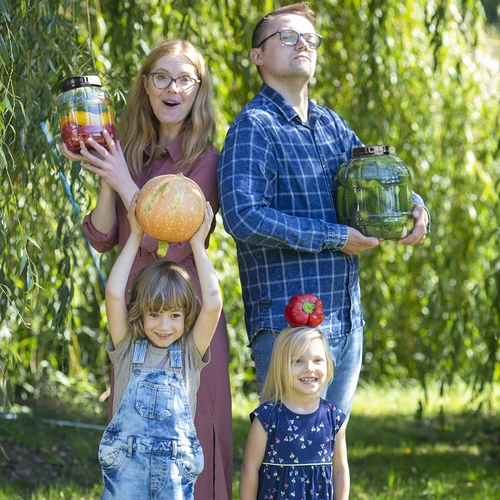 Onbreekbare, multifunctionele pot met zwarte deksel, 3L - 7 ['potten voor conserven', ' pot', ' pot voor augurken', ' voor likeuren', ' pot 3 l', ' pot met certificaat', ' onbreekbare pot', ' universele pot', ' multifunctionele pot', ' pot voor conserven', ' plastic pot', ' pot van kunststof']