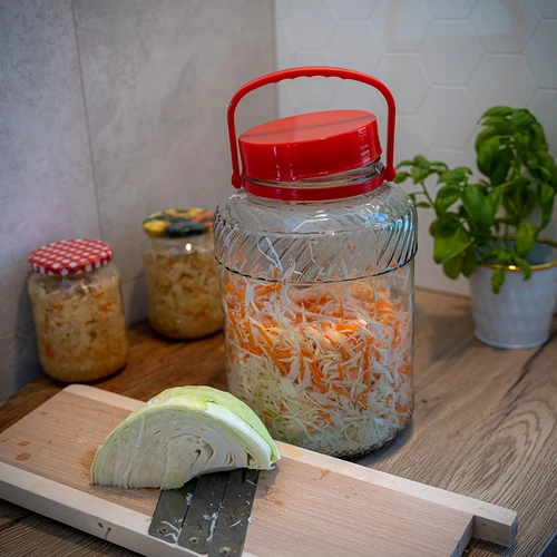 Pot 5 L met plastic deksel - 9 ['grote pot', ' grote sloik', ' grote pot', ' grote pot', ' grote glazen pot', ' pot voor conserven', ' voor fermentatie', ' voor komkommers', ' voor kool', ' industriële pot', ' pot met tang', ' pot tang', ' tang voor komkommers']