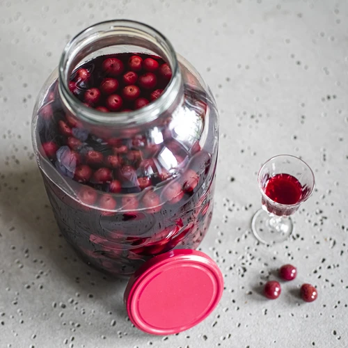 Pot 5L met ornament deksel bordeaux fi 100 - 7 ['pot 5l', ' pot met deksel', ' Pot voor likeuren', ' voor likeuren', ' pot voor alcohol', ' pot voor fermentatie', ' pot voor punch', ' pot voor limonade', ' pot 5L', ' pot met deksel', ' decoratieve pot', ' decoratieve pot', ' pot voor conserven', ' pot', ' glazen pot', ' metalen deksel', ' deksel fi 100', ' pot 5L']