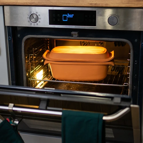 Romeinse pot 2,5L - 16 ['Romeinse pot', ' vetvrij braden', ' stomen', ' voor vlees', ' voor brood', ' voor vis', ' voor vegetariërs', ' eenpansgerechten', ' gerechten voor kinderen', ' dieetgerechten', ' voor brood bakken', ' kleipot', ' aardewerken pot', ' cadeau-idee', ' voor paté', ' voor paté', ' cakevorm']