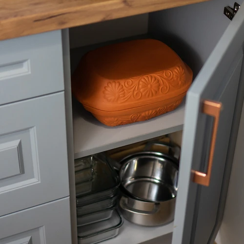 Romeinse pot 4 L - 17 ['cadeau', ' voor het braden van vlees', ' voor het bakken van brood', ' kleipot', ' bakken zonder aanbranden', ' koken zonder vet', ' gezond koken']