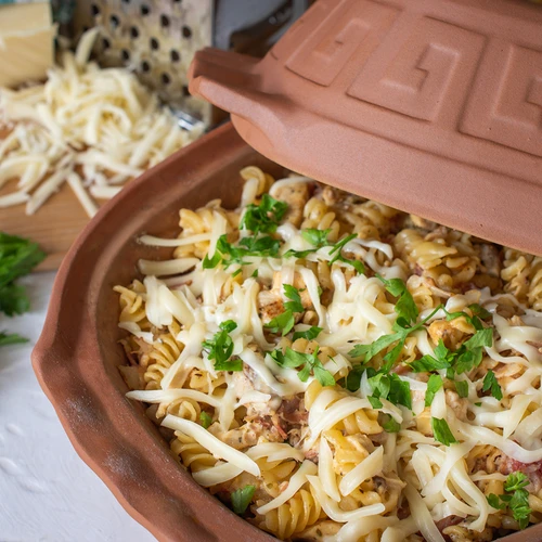 Romeinse pot 4L - 10 ['Romeinse pot', ' vetvrij braden', ' stomen', ' voor vlees', ' voor brood', ' voor vis', ' voor vegetariërs', ' eenpansgerechten', ' gerechten voor kinderen', ' dieetgerechten', ' voor brood bakken', ' kleipot', ' aardewerken pot', ' cadeau-idee']