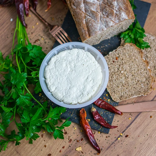 Ronde kaasmaakvorm Ø 13 x 7 cm voor 500 g - 5 ['kaasvorm', ' kaasmaken', ' ricotta', ' hoe kaas te maken', ' kaasmaakvorm', ' zelfgemaakte kaas', ' kaasmaakvorm', ' huisgemaakte kaas', ' stremselkaas', ' vorm voor kaaspers']