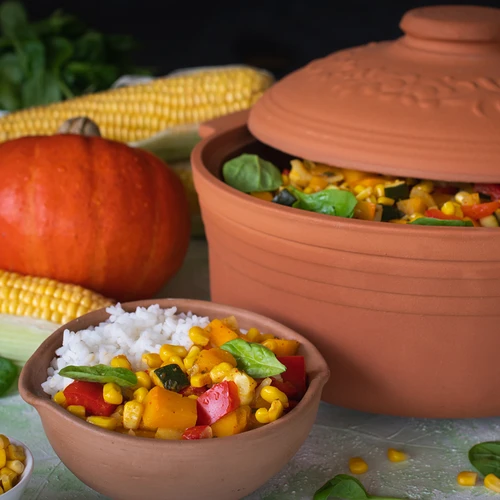 Ronde Romeinse pot 4L - 12 ['Romeinse pot', ' vetvrij braden', ' stomen', ' voor vlees', ' voor brood', ' voor vis', ' voor vegetariërs', ' eenpansgerechten', ' gerechten voor kinderen', ' dieetgerechten', ' voor het bakken van brood', ' kleipot', ' aardewerken pot', ' cadeau-idee', ' voor paté', ' voor ovenschotel', ' Romeinse pot met deksel']