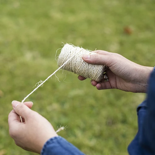 Sisal touw 1,8 mm/40 m/100 g - 6 ['sisal touw', ' sisal touw', ' touw voor tomaten', ' touw voor komkommers', ' natuurlijk touw', ' ecotouw', ' touw voor macramé', ' touw voor binden', ' touw voor handwerk']