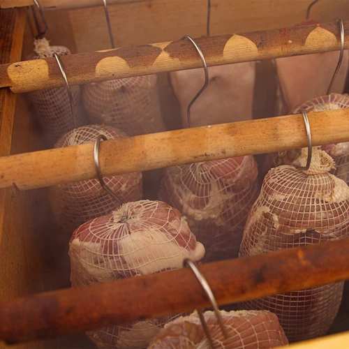 Spaanders voor roken/grillen, appelhout, 450 g, kl. 8 - 12 ['rokerijspaanders', ' spaanders voor roken', ' spaanders voor barbecue', ' spaanders voor grillen', ' rookaroma', ' appelhoutspaanders', ' appelhout spaanders', ' spaanders voor vlees roken', ' spaanders voor rokerij', ' spaanders voor vis', ' spaanders voor lamsvlees', ' spaanders voor varkensvlees']