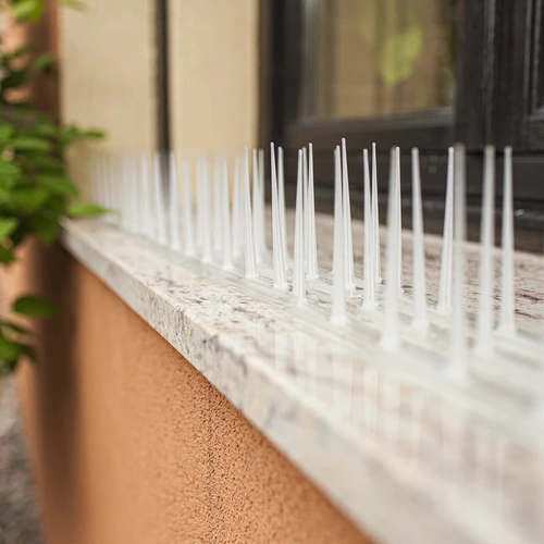Spikes tegen vogels - 40x9x8,5cm, 3 stuks - 4 ['vogelverschrikker', ' plastic spikes tegen vogels', ' vogelverschrikker plastic spikes', ' spikes tegen duiven', ' spikes voor vensterbank', ' strip met spikes tegen vogels', ' bescherming tegen vogels']