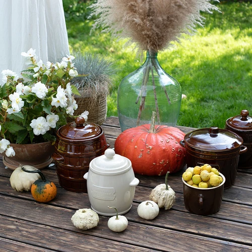 Steengoed - pot 1,8l eenvoudig met deksel - 4 ['pot voor het fermenteren van kool', ' pot voor het fermenteren van augurken', ' pot voor fermentatie', ' pot voor het fermenteren van kool met watermantel', ' pot voor het fermenteren van kool 50 l', ' pot voor het fermenteren van kool met kraag 20 l', ' aardewerken pot voor fermentatie', ' Bolesławiec potten voor fermentatie', ' pot voor het fermenteren van kool castorama', ' aardewerken pot voor het fermenteren van kool 10 l', ' rustieke pot']
