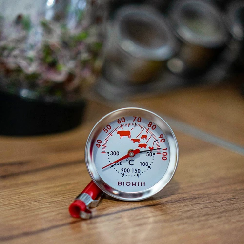 Thermometer met dubbele schaal (30°C tot 100°C) / (50°C tot 300°C) 13,0cm - 4 ['temperatuur', ' thermometer voor rookoven', ' rookthermometer', ' thermometer voor roken', ' thermometer voor bakken', ' thermometer voor oven', ' thermometer voor fornuis', ' culinaire thermometer', ' keukenthermometer', ' thermometer voor koken', ' gastronomische thermometer', ' voedselthermometer', ' thermometer met twee temperatuursensoren', ' gecertificeerde thermometer', ' voedselthermometer met sonde', ' vleesthermometer', ' thermometer met sonde', ' keukenthermometer met sonde', ' vleessonde']