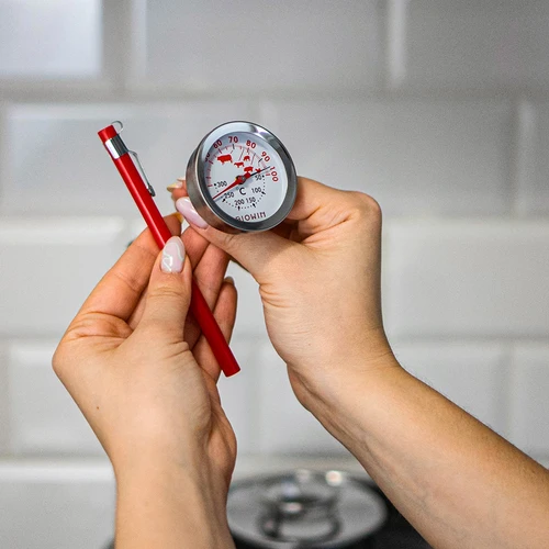 Thermometer met dubbele schaal (30°C tot 100°C) / (50°C tot 300°C) 13,0cm - 5 ['temperatuur', ' thermometer voor rookoven', ' rookthermometer', ' thermometer voor roken', ' thermometer voor bakken', ' thermometer voor oven', ' thermometer voor fornuis', ' culinaire thermometer', ' keukenthermometer', ' thermometer voor koken', ' gastronomische thermometer', ' voedselthermometer', ' thermometer met twee temperatuursensoren', ' gecertificeerde thermometer', ' voedselthermometer met sonde', ' vleesthermometer', ' thermometer met sonde', ' keukenthermometer met sonde', ' vleessonde']